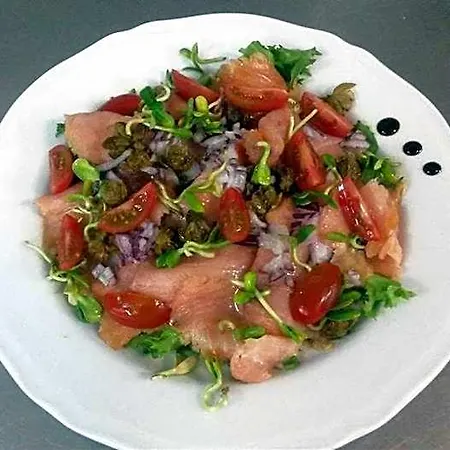 فندق Korona