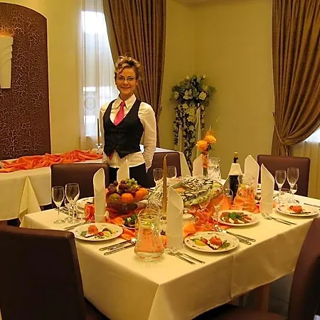 Korona 3*