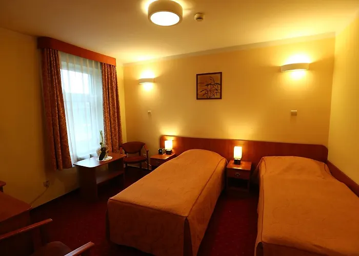 Korona 3* Ciechanów